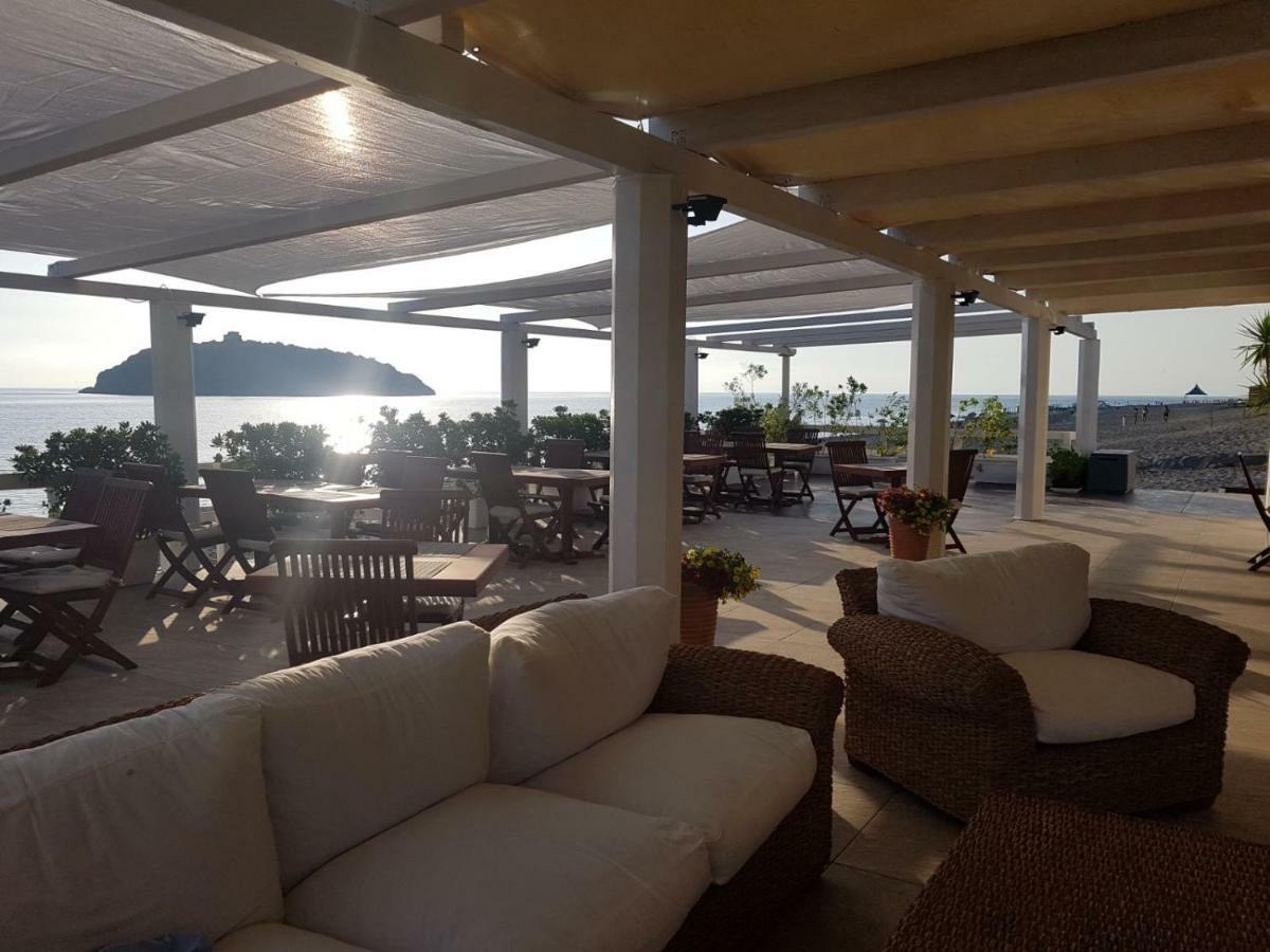 Villa Rosanna Diamante Bagian luar foto